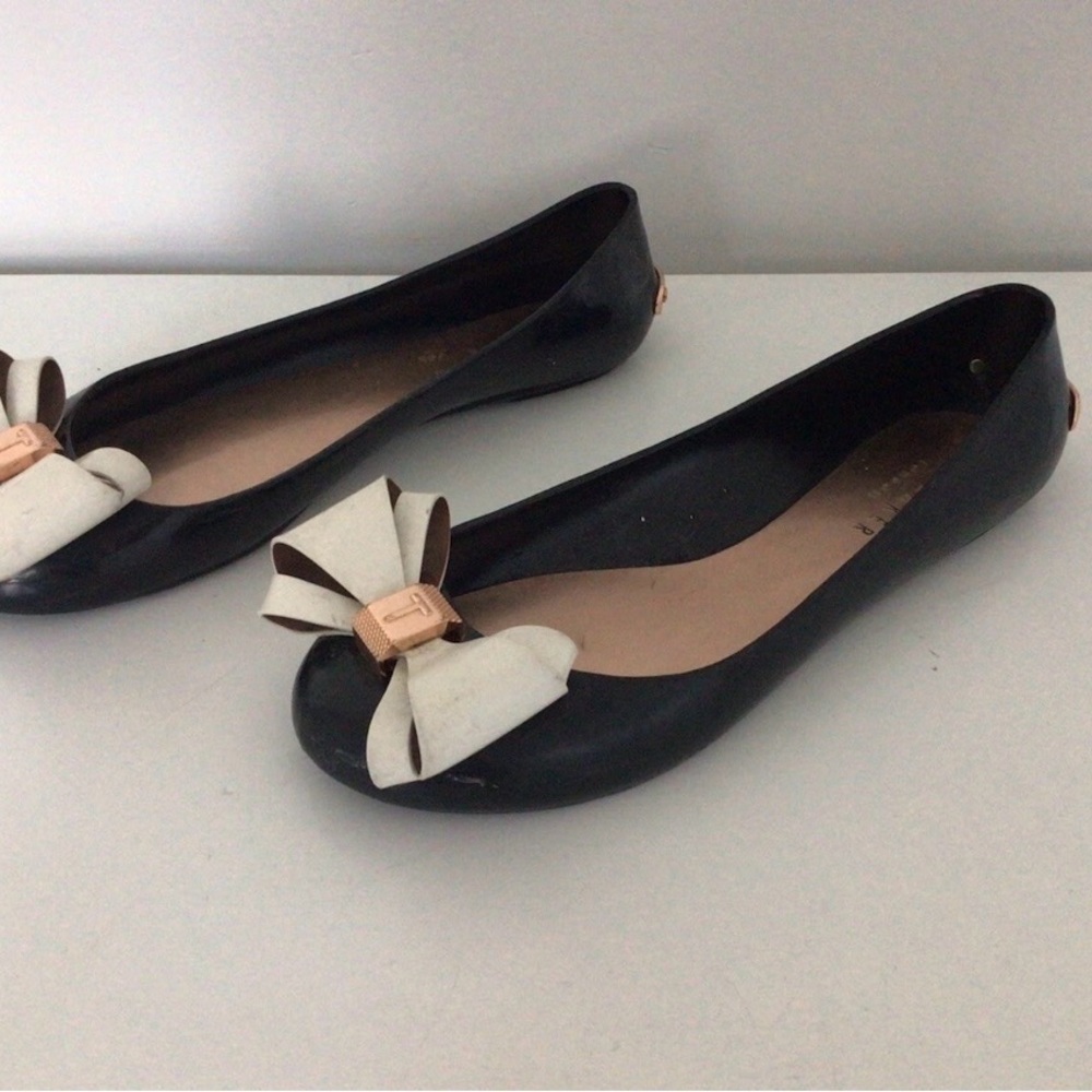 Ted Baker Black and White Bow Flats